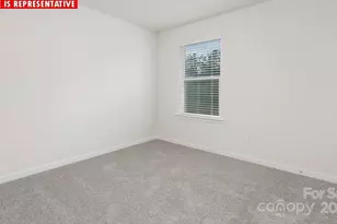 11301 Cardinal Crk Ave, Charlotte, NC 28215 - Photo 20