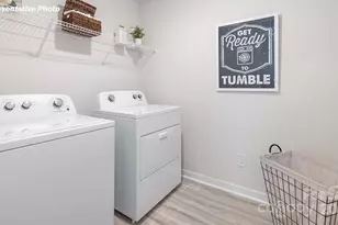 12047 Zazu Wy, Charlotte, NC 28215 - Photo 30