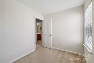 12720 Livengood Ln, Charlotte, NC 28269 - Photo 14