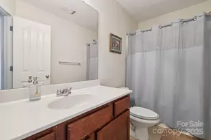 12720 Livengood Ln, Charlotte, NC 28269 - Photo 16