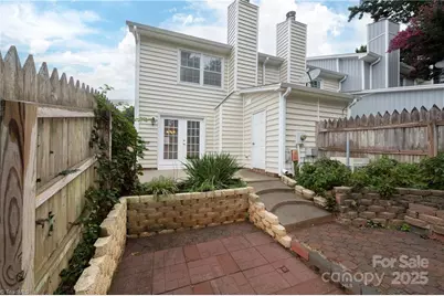 911 Shelby Drive #E, Greensboro, NC 27409 - Photo 6