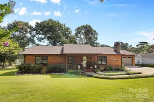 4920 Surfwood Dr, Sherrills Ford, NC 28673 - Photo 1