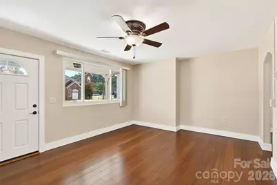 262 Catawba Avenue, Old Fort, NC 28762 - Photo 10