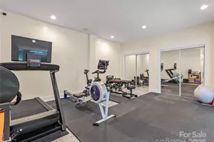 937 Monte Vista Rd, Candler, NC 28715 - Photo 40