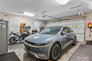 937 Monte Vista Rd, Candler, NC 28715 - Photo 28