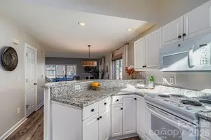 14617 Waterside Dr, Charlotte, NC 28278 - Photo 8