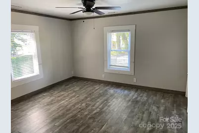 910 Gibbons Street, Gastonia, NC 28052 - Photo 6