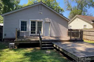 910 Gibbons St, Gastonia, NC 28052 - Photo 2