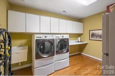 2240 E Cumming Woods Lane, Hendersonville, NC 28739 - Photo 24