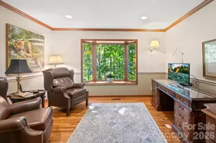 2240 E Cumming Woods Ln, Hendersonville, NC 28739 - Photo 8