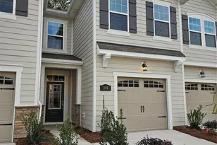 316 Laura Elizabeth Ln, Clover, SC 29710 - Photo 2