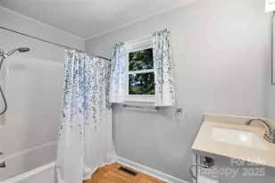 371 Heatherly Heights Rd, Saluda, NC 28773 - Photo 22