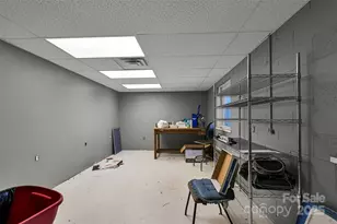 371 Heatherly Heights Rd, Saluda, NC 28773 - Photo 28