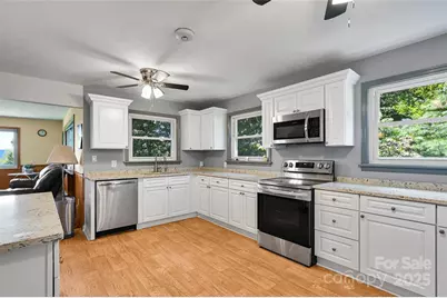 371 Heatherly Heights Road, Saluda, NC 28773 - Photo 8