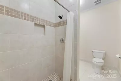 8928 Heydon Hall Circle, Charlotte, NC 28210 - Photo 32