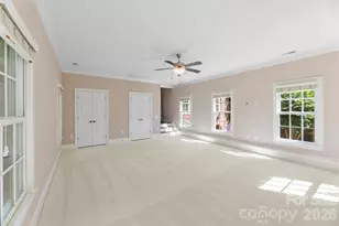 8928 Heydon Hall Cir, Charlotte, NC 28210 - Photo 12