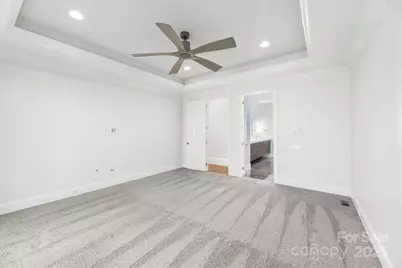 8928 Heydon Hall Circle, Charlotte, NC 28210 - Photo 8