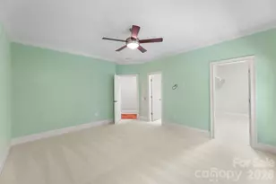 8928 Heydon Hall Cir, Charlotte, NC 28210 - Photo 16