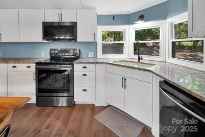 6778 Emerald Isle Drive, Sherrills Ford, NC 28673 - Photo 6