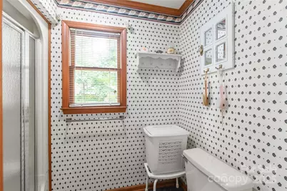 310 Oakwood Drive, Mount Holly, NC 28120 - Photo 22