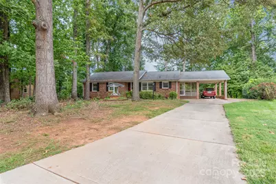 310 Oakwood Drive, Mount Holly, NC 28120 - Photo 2