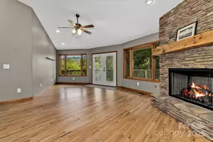 939 Morgan Hill Rd, Black Mountain, NC 28711 - Photo 14