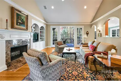 60 S Kuykendall Court, Hendersonville, NC 28739 - Photo 6