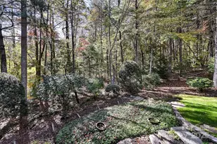 60 S Kuykendall Ct, Hendersonville, NC 28739 - Photo 20