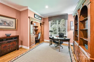 60 S Kuykendall Ct, Hendersonville, NC 28739 - Photo 32