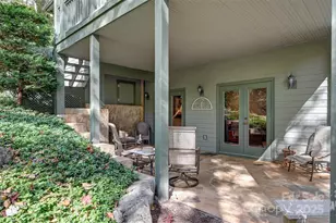 60 S Kuykendall Ct, Hendersonville, NC 28739 - Photo 42