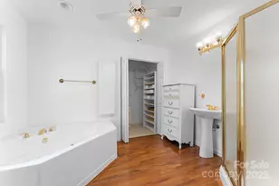 90 Wilds Cove Rd, Franklin, NC 28734 - Photo 28