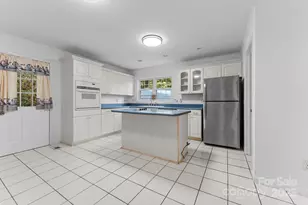 90 Wilds Cove Rd, Franklin, NC 28734 - Photo 18