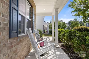 1008 Wainscott Dr, Waxhaw, NC 28173 - Photo 2