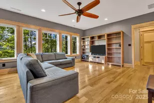 875 Creston Dr, Black Mountain, NC 28711 - Photo 32