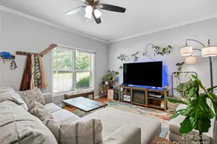 404 Villas Ct, Asheville, NC 28806 - Photo 4