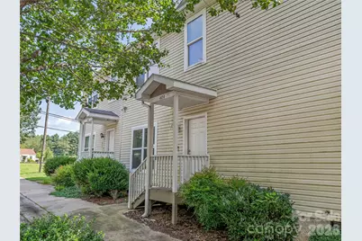 404 Villas Court, Asheville, NC 28806 - Photo 2