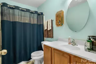 404 Villas Ct, Asheville, NC 28806 - Photo 16