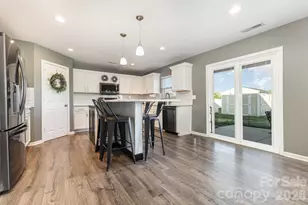 1016 Sweetgum St, Gastonia, NC 28054 - Photo 6