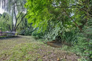 160 E Howard St, Tryon, NC 28782 - Photo 38