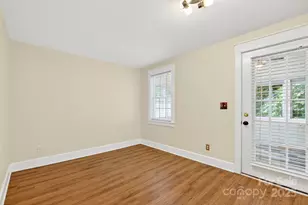 160 E Howard St, Tryon, NC 28782 - Photo 30