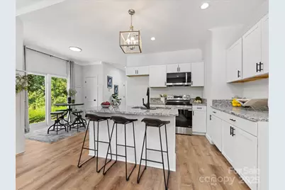 814 W Raleigh Avenue W, Statesville, NC 28677 - Photo 8