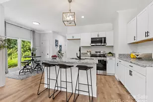 814 W Raleigh Ave W, Statesville, NC 28677 - Photo 8