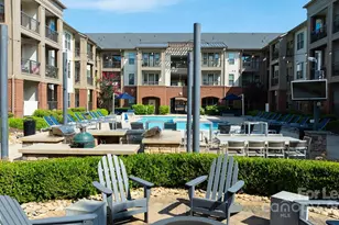 10624 Parrish St, Matthews, NC 28105 - Photo 2