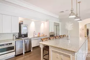 10624 Parrish St, Matthews, NC 28105 - Photo 12