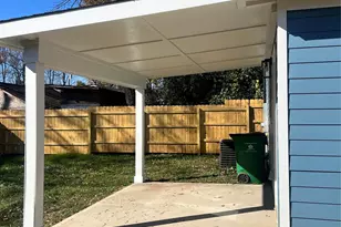 1817 Newcastle St, Charlotte, NC 28216 - Photo 12