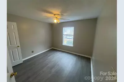 12042 Mallard Ridge Drive, Charlotte, NC 28269 - Photo 16