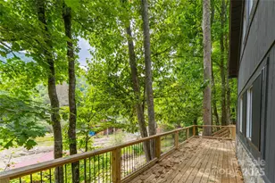 88 Mountain Farm Rd, Burnsville, NC 28714 - Photo 6