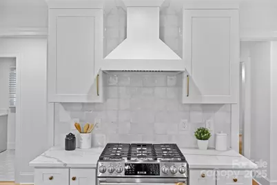 3041 Valencia Terrace, Charlotte, NC 28211 - Photo 16