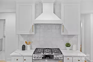 3041 Valencia Terrace, Charlotte, NC 28211 - Photo 16