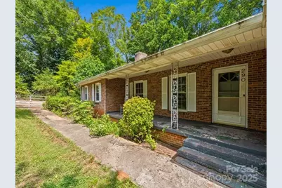 290 S Grandview Road, Clover, SC 29710 - Photo 2